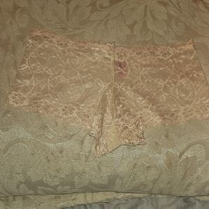 Lace Women's Boyshorts in Nude